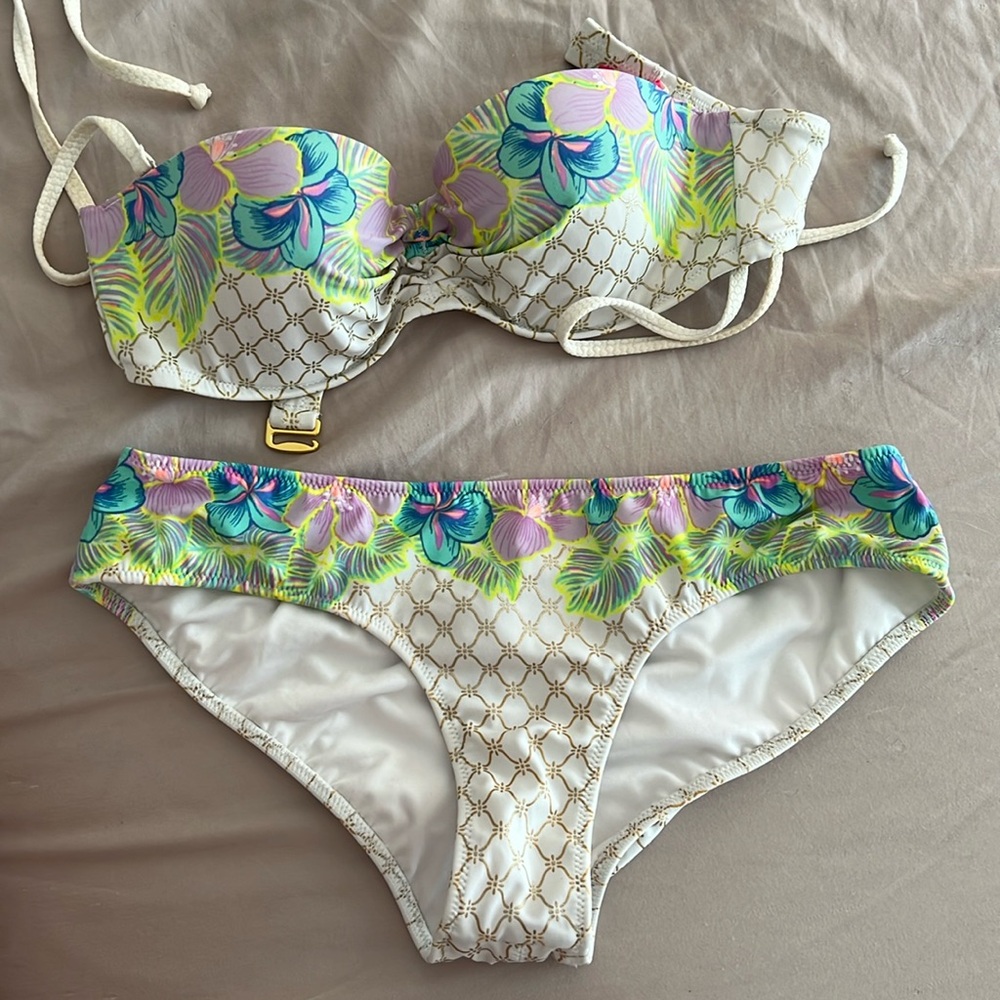 Victoria’s Secret Bikini Set Top 34b Bottom size S